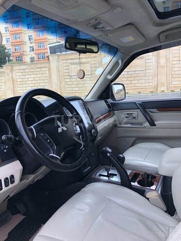Mitsubishi Pajero 2007, 199,000 km - 3.0 л - Bakı