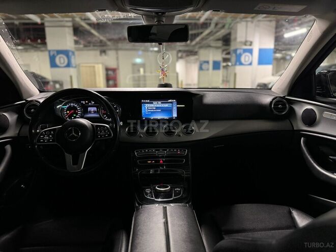 Mercedes E 220 d 2019, 357,100 km - 2.0 l - Bakı