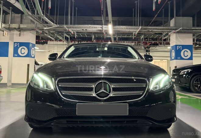 Mercedes E 220 d 2019, 357,100 km - 2.0 l - Bakı