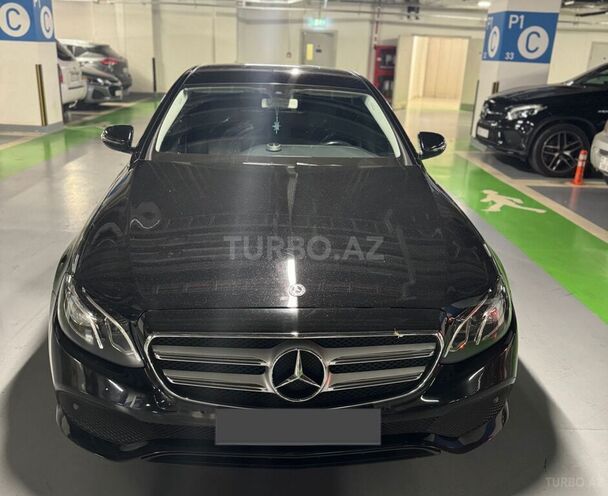 Mercedes E 220 d 2019, 357,100 km - 2.0 l - Bakı