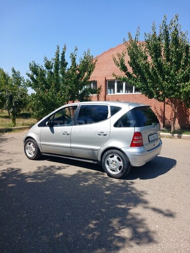 Mercedes A 160