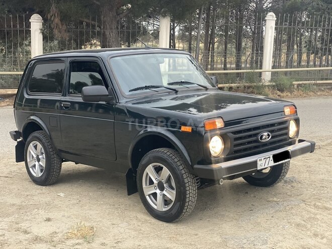 LADA (VAZ) Niva