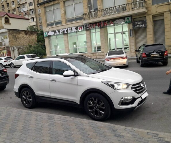 Hyundai Santa Fe 2015, 196,000 km - 2.2 l - Bakı