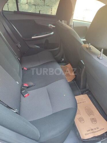 Toyota Corolla 2013, 392,000 km - 1.6 l - Bakı