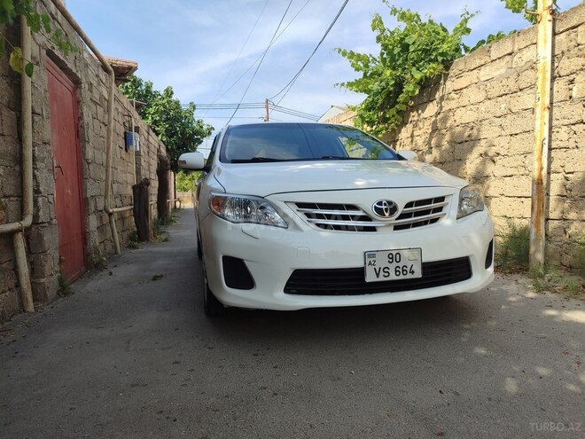 Toyota Corolla 2013, 392,000 km - 1.6 l - Bakı