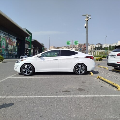 Hyundai Elantra 2015, 98,742 km - 1.8 l - Bakı