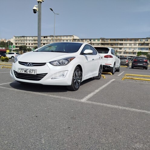 Hyundai Elantra 2015, 98,742 km - 1.8 l - Bakı