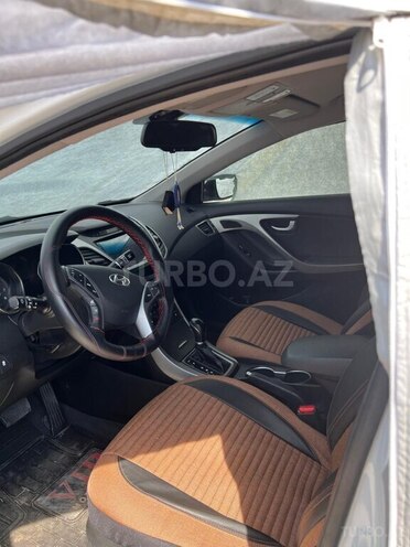 Hyundai Elantra 2015, 98,742 km - 1.8 l - Bakı