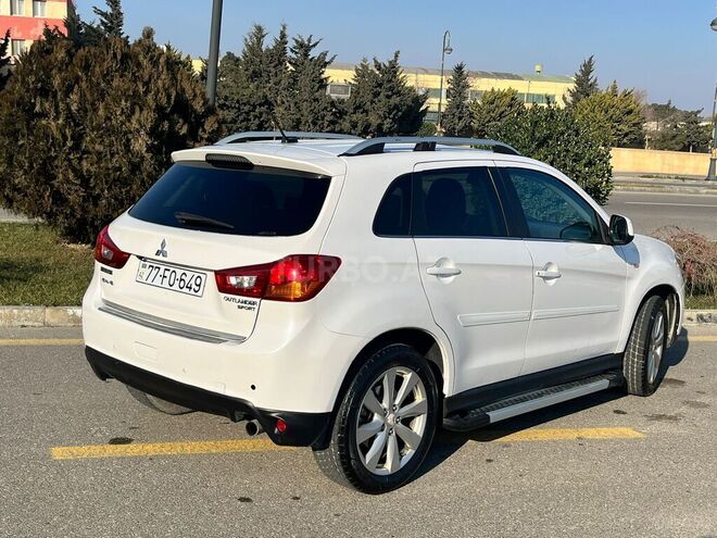 Mitsubishi Outlander Sport