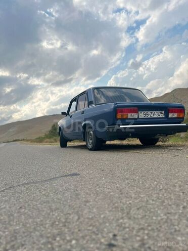 LADA (VAZ) 2107