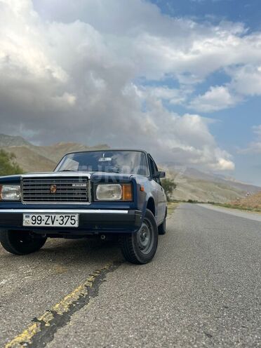 LADA (VAZ) 2107