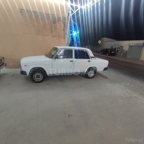 LADA (VAZ) 2107