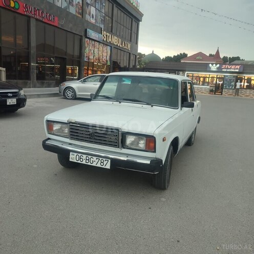 LADA (VAZ) 2107