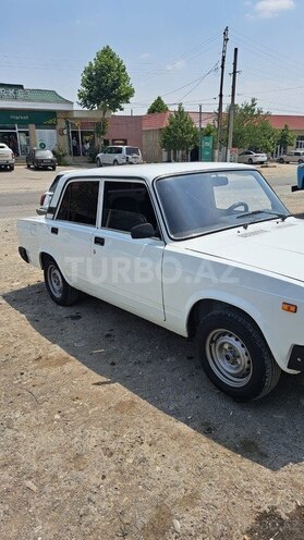 LADA (VAZ) 2107