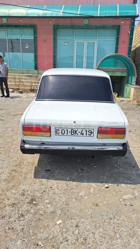 LADA (VAZ) 2107