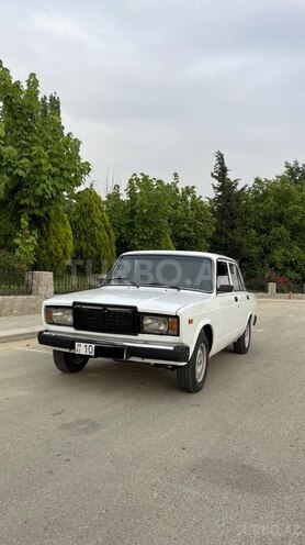 LADA (VAZ) 2107