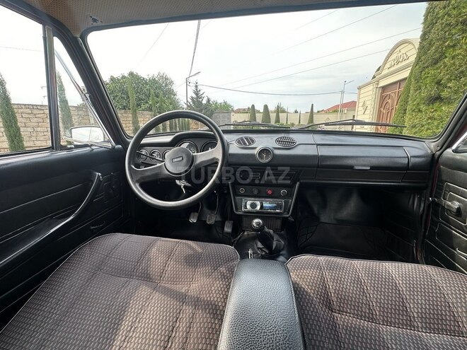 LADA (VAZ) 21011