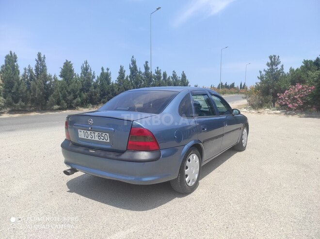 Opel Vectra 1998, 295,678 km - 1.6 l - Bakı