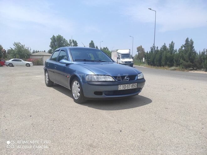Opel Vectra 1998, 295,678 km - 1.6 l - Bakı