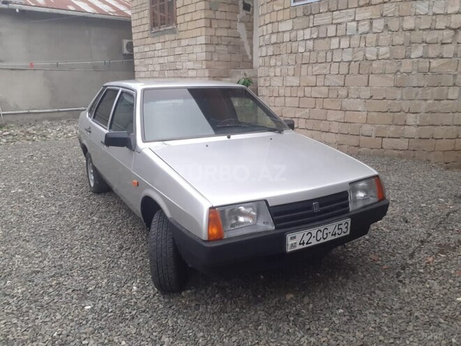 LADA (VAZ) 2109