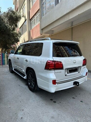 Lexus LX 570