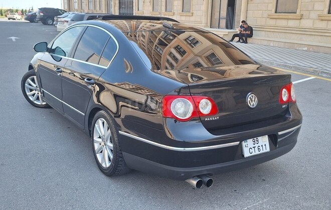 Volkswagen Passat 2006, 243,689 km - 2.0 л - Bakı