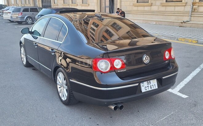 Volkswagen Passat 2006, 243,689 km - 2.0 л - Bakı