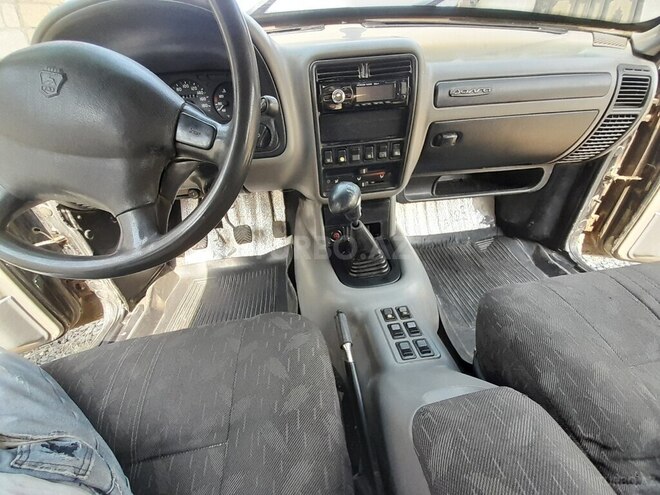 GAZ 3110 2001, 246,132 km - 2.4 l - Quba