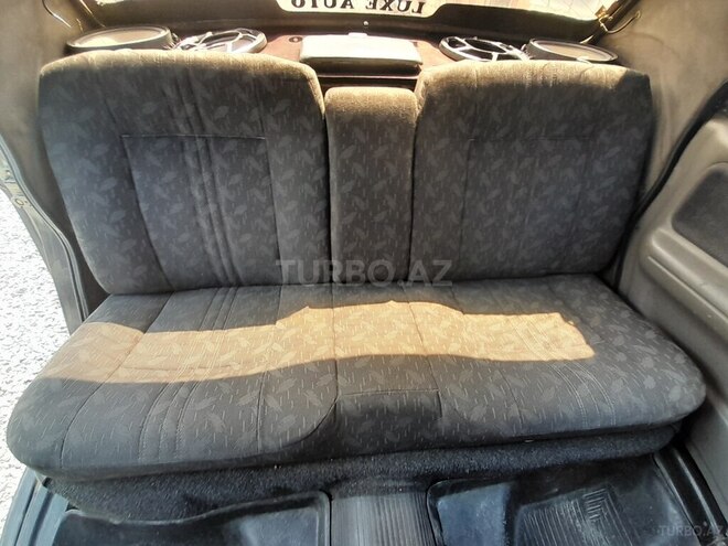 GAZ 3110 2001, 246,132 km - 2.4 l - Quba