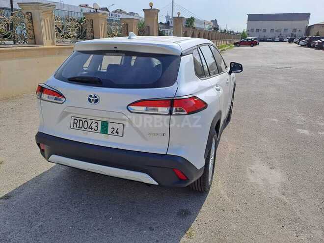 Toyota Corolla Cross 2024, 0 km - 2.0 л - Bakı