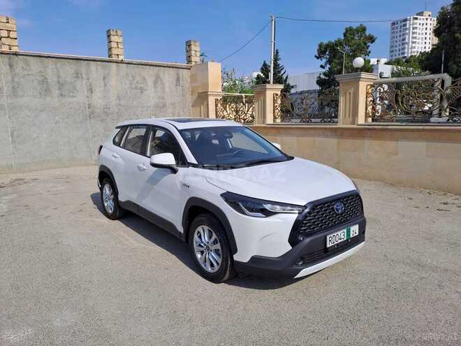 Toyota Corolla Cross 2024, 0 km - 2.0 л - Bakı