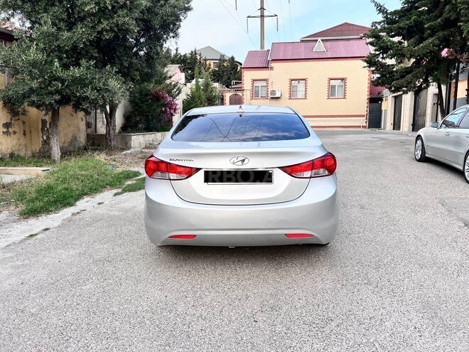 Hyundai Elantra 2011, 255,634 km - 1.8 l - Bakı
