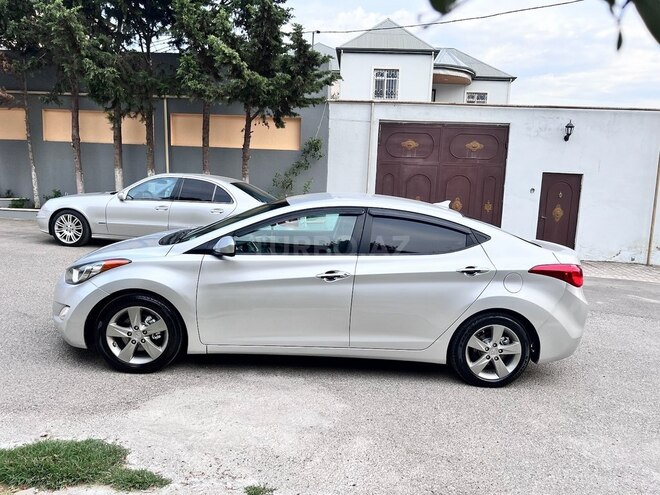 Hyundai Elantra 2011, 255,634 km - 1.8 l - Bakı