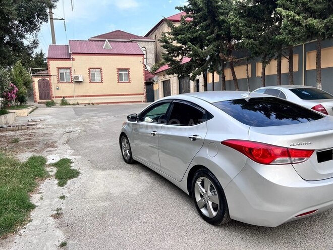 Hyundai Elantra 2011, 255,634 km - 1.8 l - Bakı