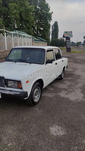 LADA (VAZ) 2107