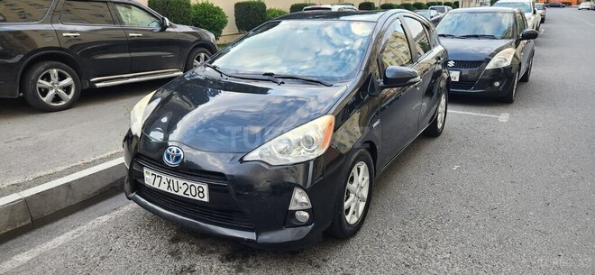 Toyota Prius C 2013, 192,017 km - 1.5 l - Bakı
