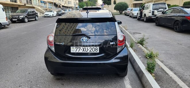 Toyota Prius C 2013, 192,017 km - 1.5 l - Bakı