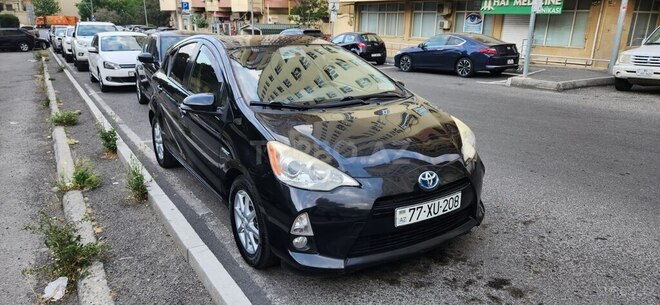 Toyota Prius C 2013, 192,017 km - 1.5 l - Bakı