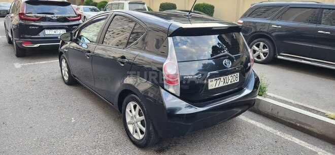 Toyota Prius C 2013, 192,017 km - 1.5 l - Bakı