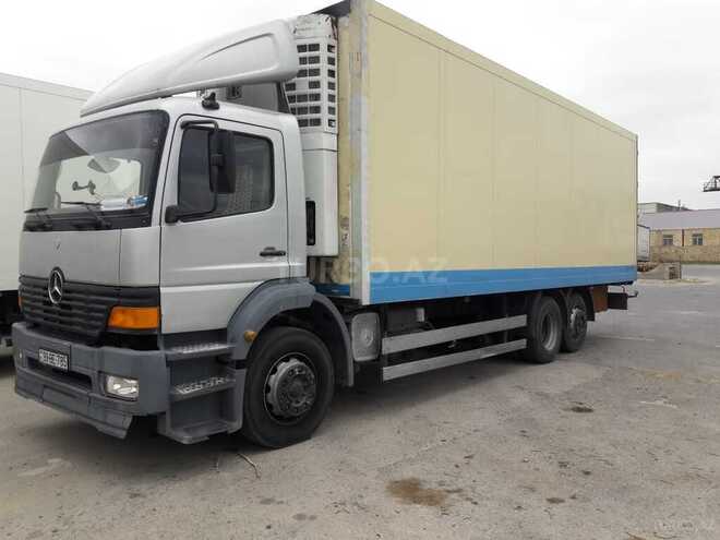 Mercedes Atego 2528