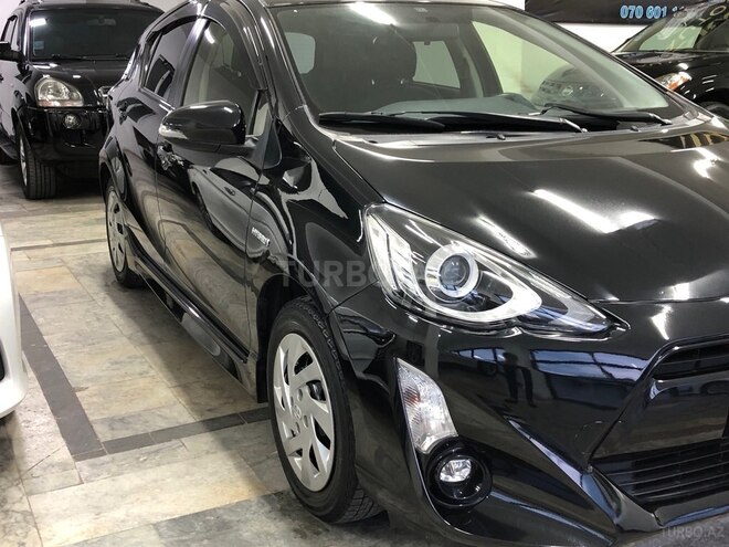 Toyota Prius C