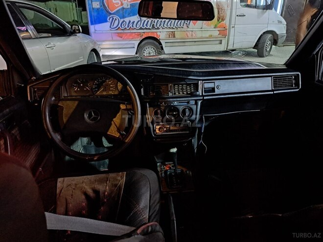 Mercedes 190 1990, 393,839 km - 2.0 l - Xırdalan