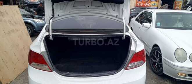 Hyundai Accent 2014, 230,000 km - 1.6 л - Bakı