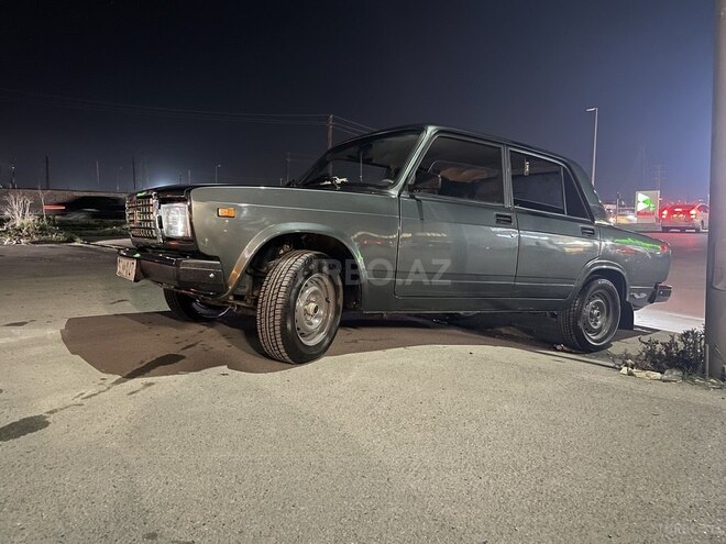 LADA (VAZ) 2107