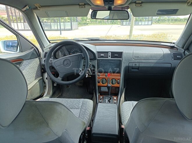 Mercedes C 200 1995, 297,500 km - 2.0 л - Bakı