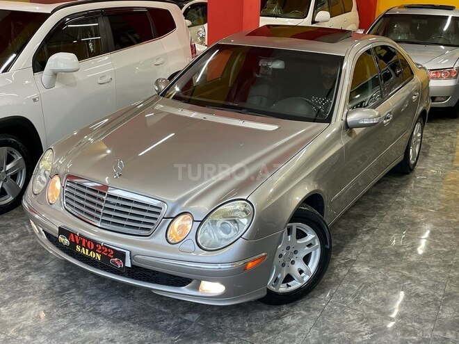 Mercedes E 320