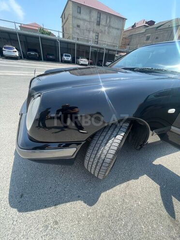 Mercedes E 240 1997, 353,454 km - 2.4 l - Bakı