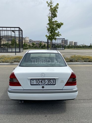 Mercedes C 200 1995, 297,000 km - 2.0 l - Bakı
