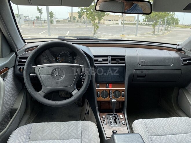 Mercedes C 200 1995, 297,000 km - 2.0 l - Bakı