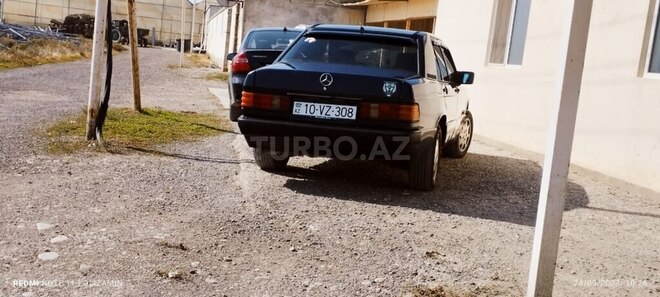 Mercedes 190 1991, 250,000 km - 1.8 л - Sabirabad